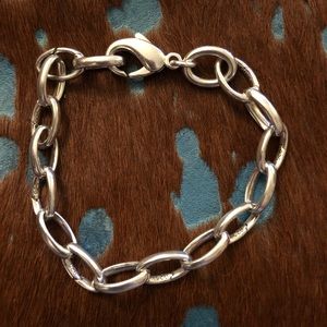 JAMES AVERY CHARM BRACELET💕🌵